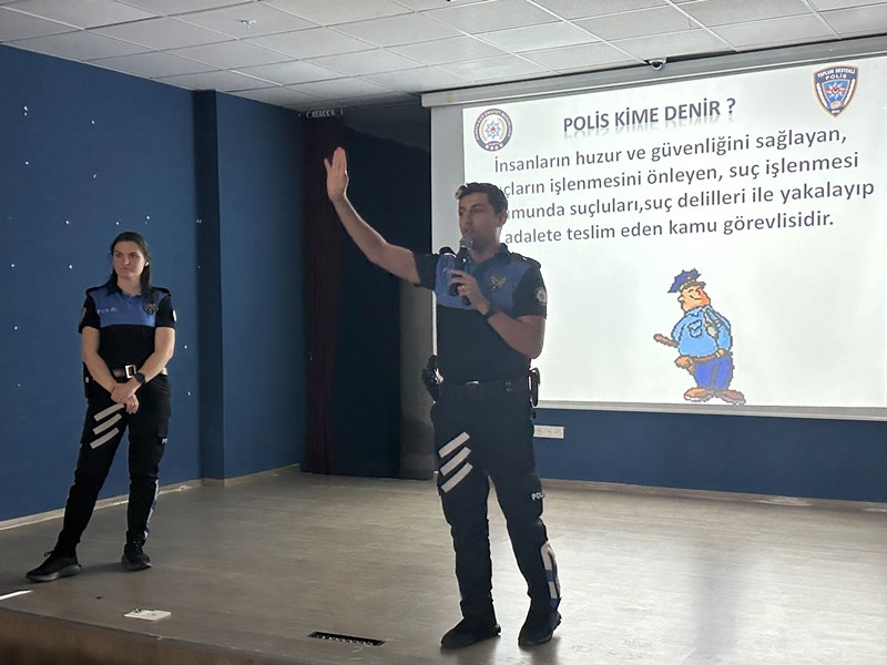 Öğrencilerimizi Bilgilendirmeye Devam Ediyoruz…